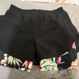 Girls Old Navy athletic shorts. Never worn. Have pocket on inside of shorts.
